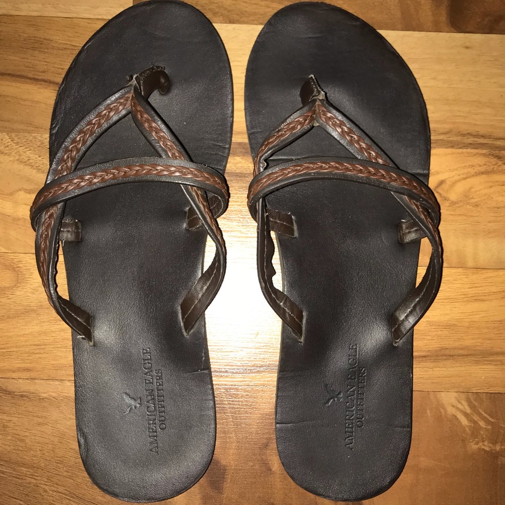 American Eagle Flip Flops